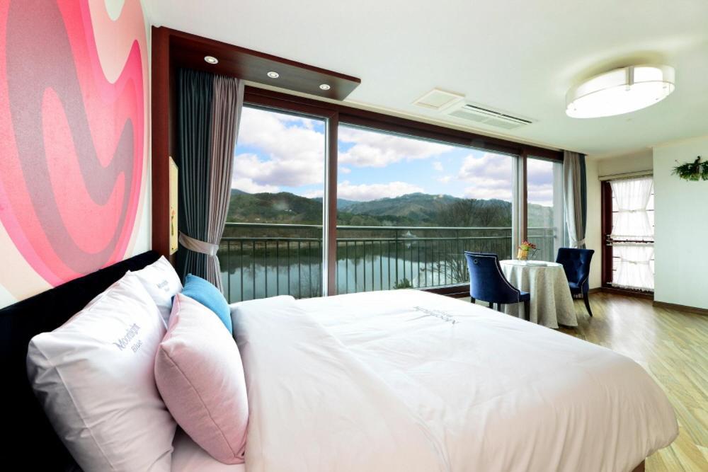 Moonlight Blue Pension Gapyeong Exterior foto